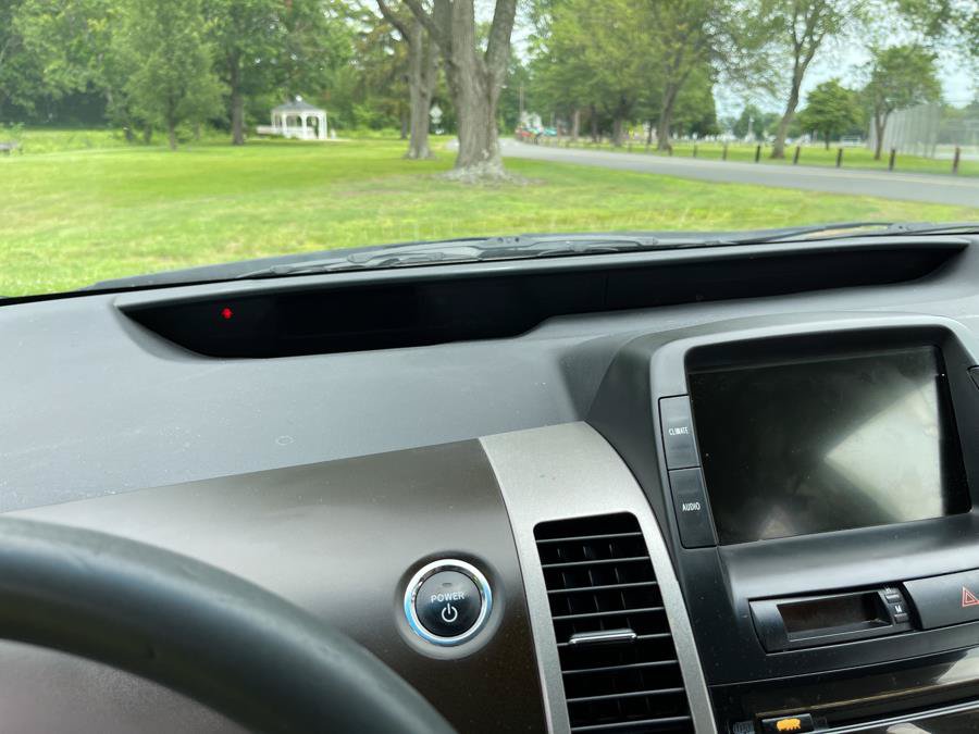 Used 2005 Toyota Prius w/ Pkg 3 FWD image 17