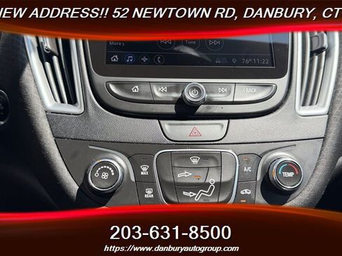 Used 2019 Chevrolet Malibu RS FWD image 23