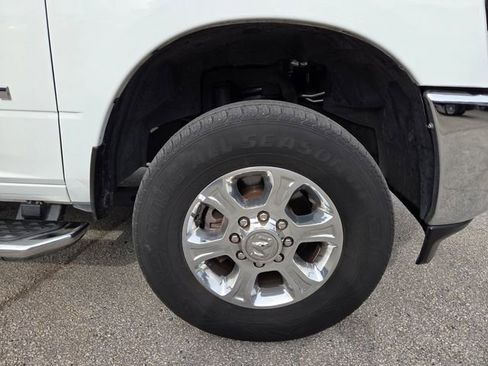 Used 2024 RAM 2500 Big Horn image 24