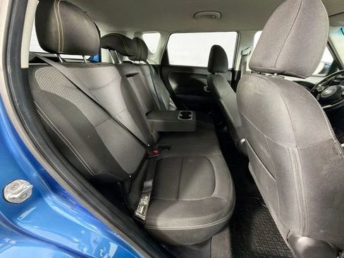 Used 2019 Kia Soul + image 26