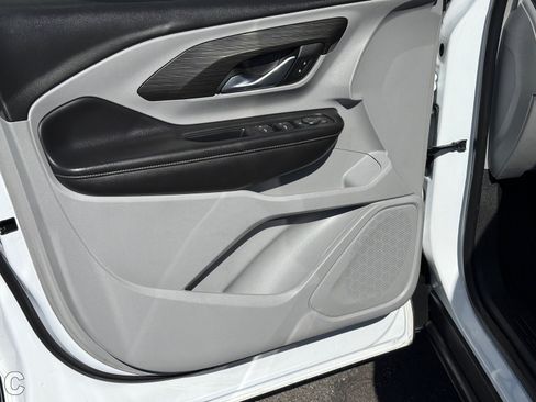 Certified 2022 GMC Terrain SLE image 16