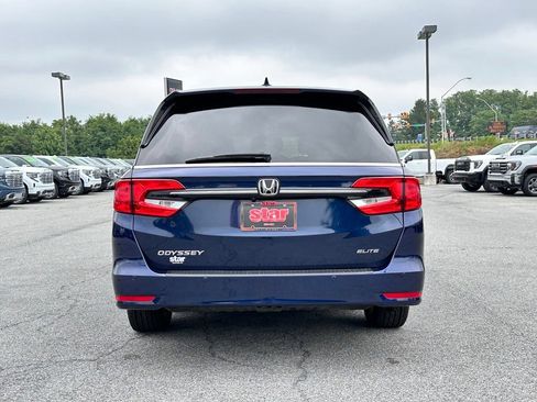 Used 2022 Honda Odyssey Elite image 12