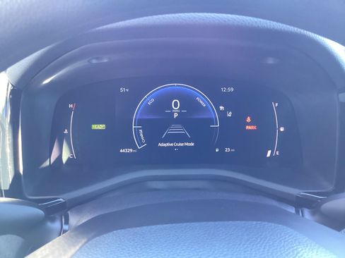 Certified 2025 Toyota Camry LE image 37