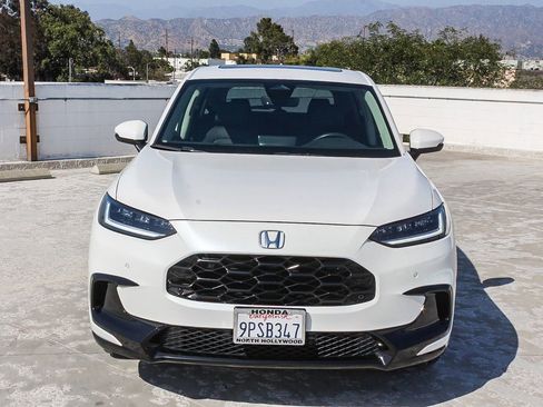 Certified 2024 Honda HR-V EX-L image 2