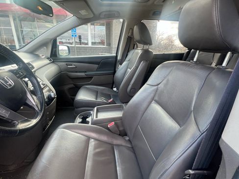 Used 2013 Honda Odyssey Touring image 12