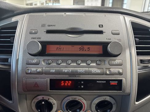 Used 2007 Toyota Tacoma PreRunner w/ TRD Sport Pkg #3 RWD image 16