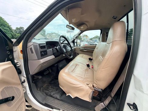 Used 1999 Ford F250 XL RWD image 42