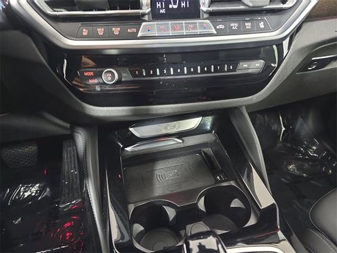 Certified 2023 BMW X4 xDrive30i w/ Premium Package image 24