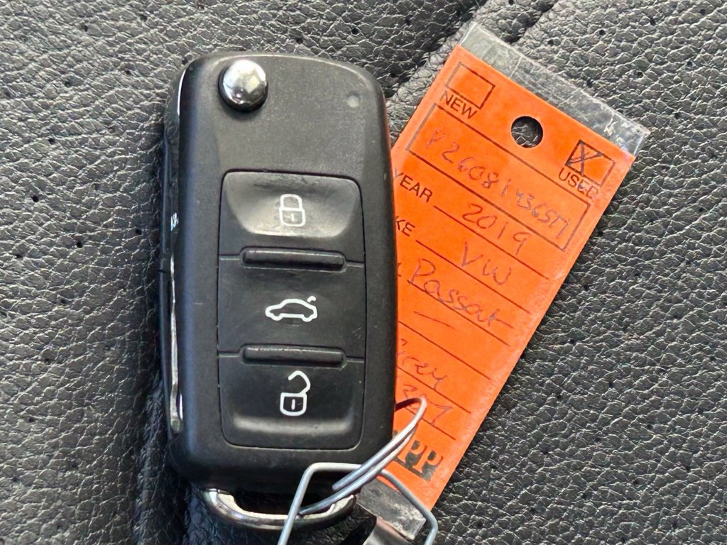 Used 2019 Volkswagen Passat 2.0T Wolfsburg w/ Wheels & Sunroof Package FWD image 46