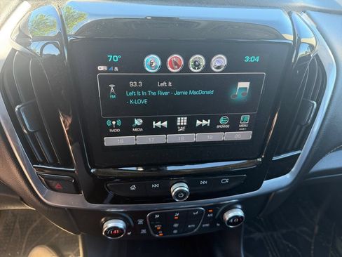 Used 2019 Chevrolet Traverse LT w/ LPO, Floor Liner Package AWD/4WD image 19