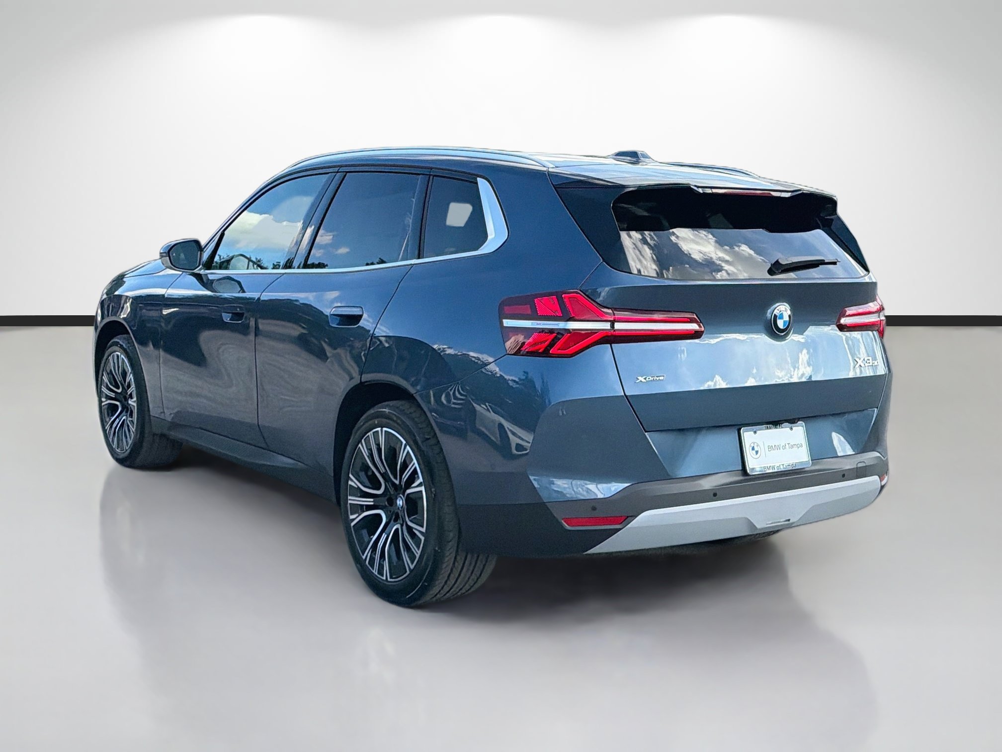 New 2026 BMW X3 xDrive30i w/ Premium Package AWD/4WD image 5