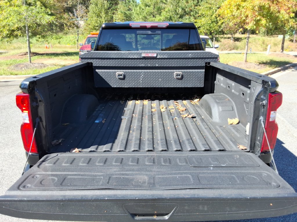 Used 2023 Chevrolet Silverado 2500 LTZ w/ LTZ Plus Package AWD/4WD image 15