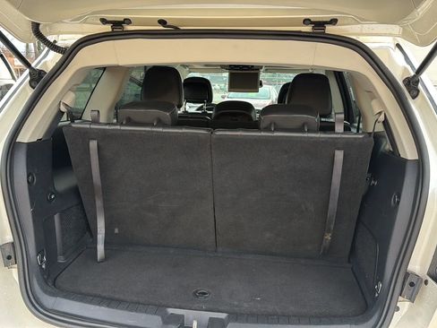 Used 2017 Dodge Journey Crossroad w/ Popular Equipment Group image 25