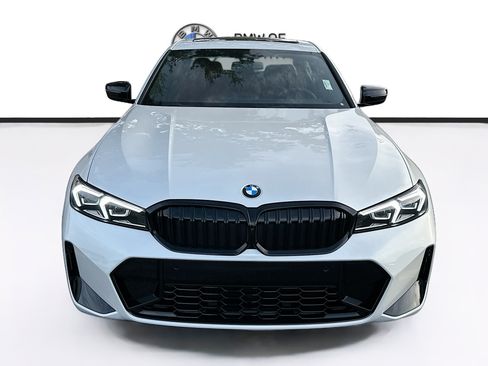 New 2026 BMW 330i Sedan w/ M Sport Package RWD image 2