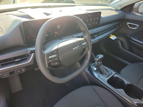 New 2026 Kia K4 FWD image 20