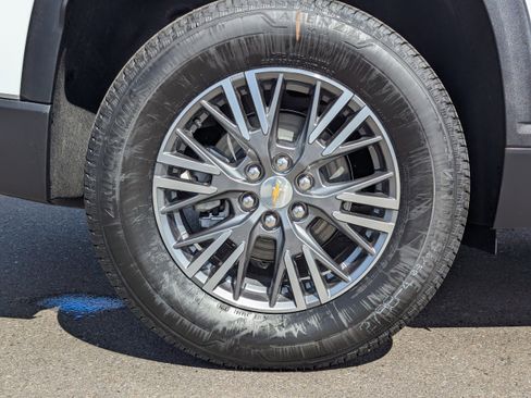 New 2026 Chevrolet Traverse LT image 48