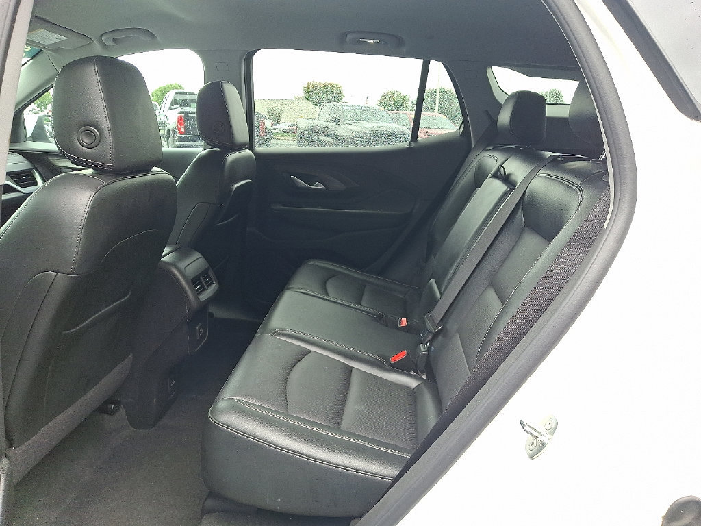 Certified 2023 GMC Terrain SLT FWD image 10