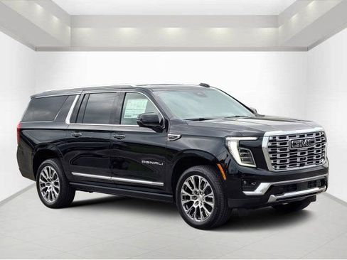 New 2026 GMC Yukon XL Denali w/ Denali Reserve Package AWD/4WD image 1