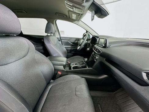 Used 2019 Hyundai Santa Fe SE FWD image 29