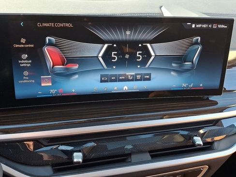 Certified 2025 BMW X7 xDrive40i w/ Premium Package image 16