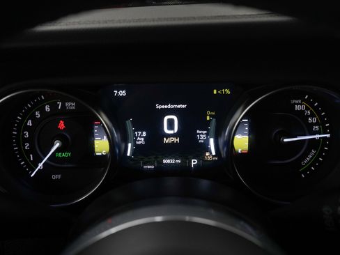 Used 2021 Jeep Wrangler Unlimited Sahara w/ Advanced Safety Group AWD/4WD image 24