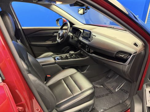 Used 2023 Nissan Rogue SL AWD/4WD image 24
