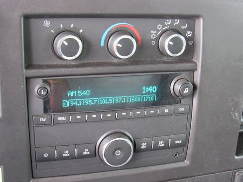 Used 2021 Chevrolet Express 3500 w/ Power Convenience Package RWD image 20