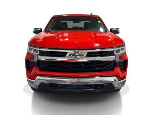 Used 2024 Chevrolet Silverado 1500 LT AWD/4WD image 6