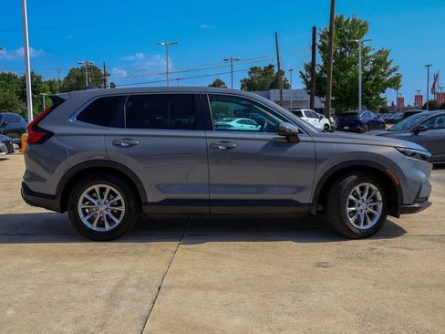 Used 2025 Honda CR-V EX image 23
