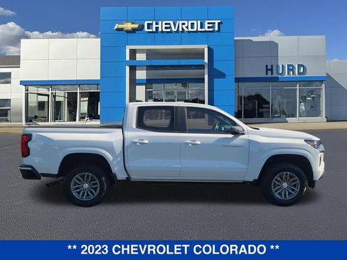 Used 2023 Chevrolet Colorado LT w/ LT Convenience Package RWD image 3