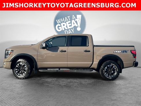 Used 2021 Nissan Titan PRO-4X w/ Off Road Protection Package image 7