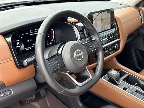 Certified 2022 Nissan Pathfinder Platinum w/ Lighting Package (N93) image 21