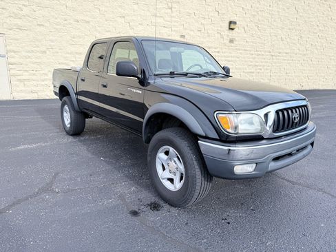Used 2004 Toyota Tacoma PreRunner image 7