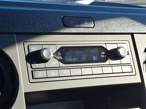 Used 2023 Ford F650 2WD Regular Cab Super Duty image 15