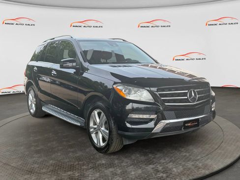 Used 2015 Mercedes-Benz ML 350 4MATIC w/ Premium 1 Package image 5