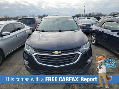 Used 2021 Chevrolet Equinox LT image 2