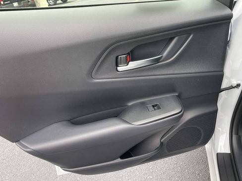 New 2026 Toyota Prius Plug-In Hybrid FWD image 13