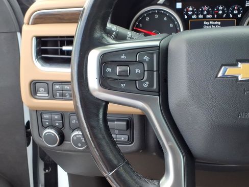 Used 2021 Chevrolet Tahoe Premier w/ Premium Package AWD/4WD image 15