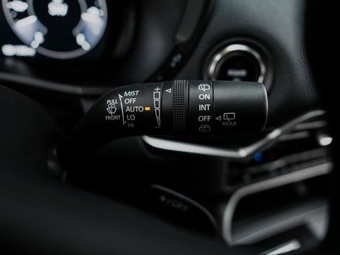 Used 2024 MAZDA CX-90 Plug-In Hybrid w/ Preferred image 24