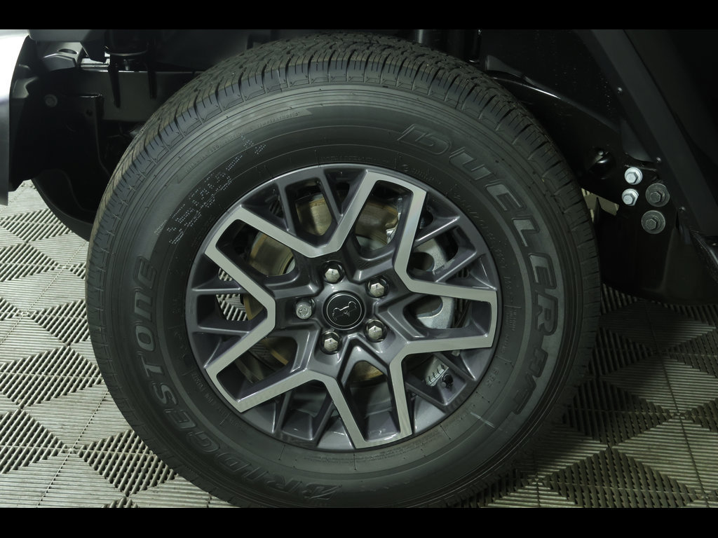 New 2026 Jeep Wrangler Unlimited Sahara AWD/4WD image 13