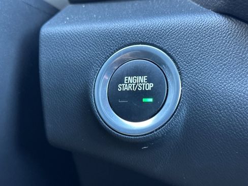 Used 2023 GMC Terrain AT4 image 22