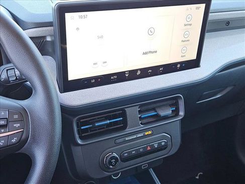 New 2025 Ford Maverick XLT image 12