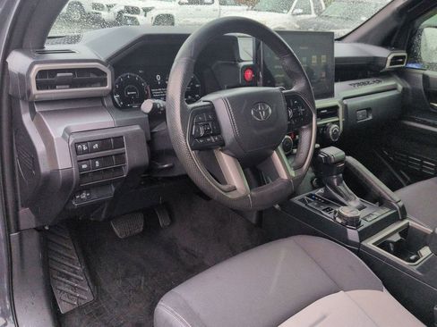 Used 2024 Toyota Tacoma TRD Off-Road AWD/4WD image 11
