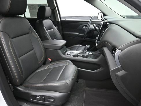 Used 2020 Chevrolet Traverse Premier AWD/4WD image 7