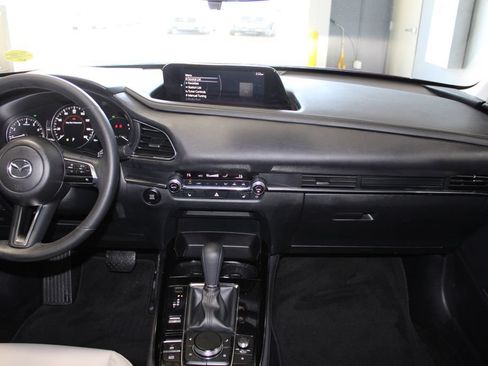 Used 2024 MAZDA CX-30 AWD 2.5 S w/ Preferred Package image 13