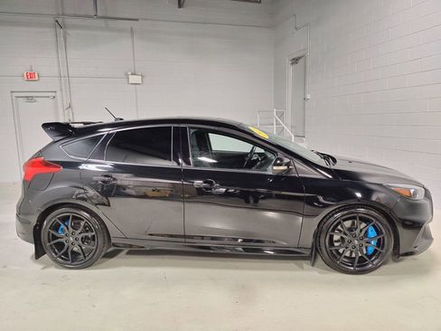 Used 2017 Ford Focus RS image 5
