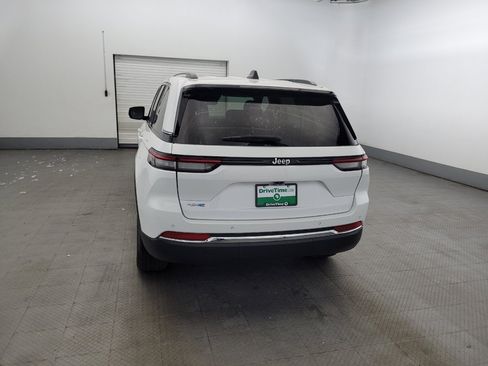 Used 2022 Jeep Grand Cherokee Limited 4xe AWD/4WD image 6