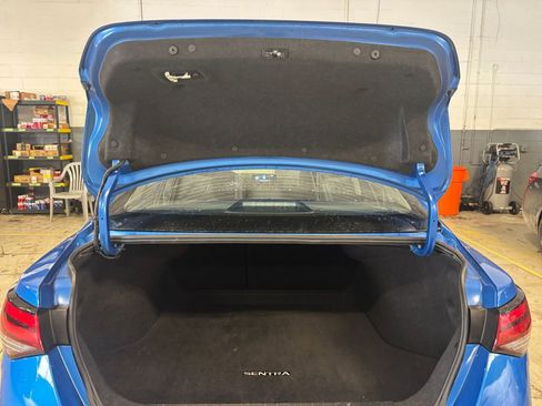 Used 2024 Nissan Sentra SV image 30