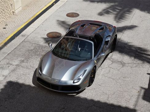 Used 2018 Ferrari 488 Spider RWD image 62