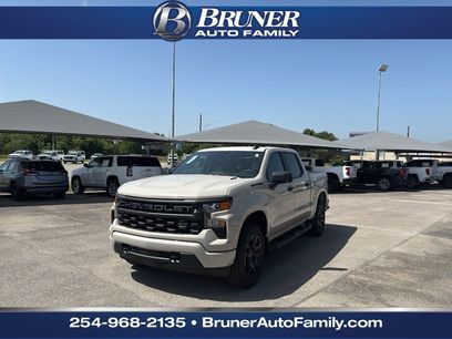 New 2026 Chevrolet Silverado 1500 Custom w/ Turbomax Blackout Package